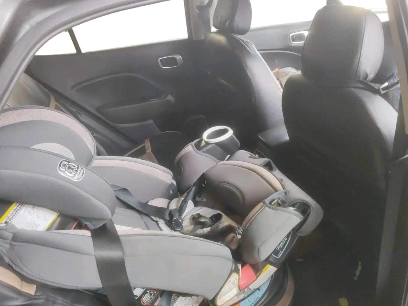 2021 Hyundai VENUE S+ 1.2, Petrol, Manual, 33,991 km, interior