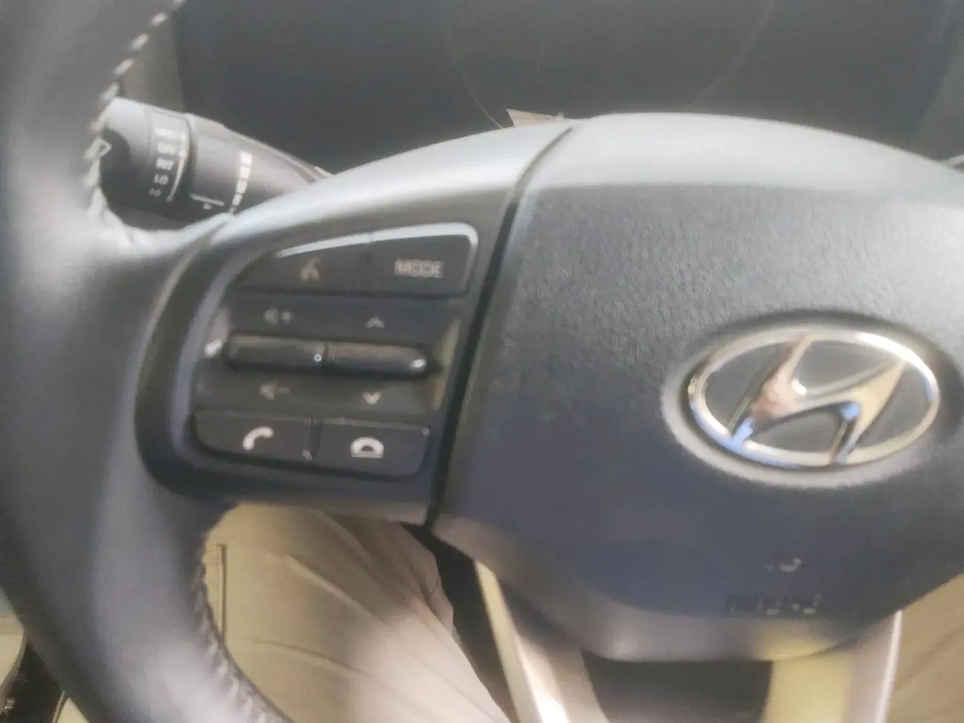 2021 Hyundai VENUE S+ 1.2, Petrol, Manual, 33,991 km, interior