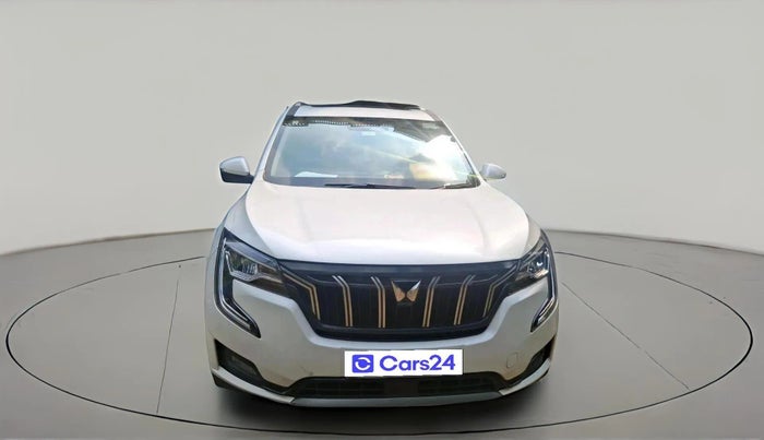 2023 Mahindra XUV700 AX 7 LUXURY D MT 7 STR, Diesel, Manual, 81,147 km, exterior