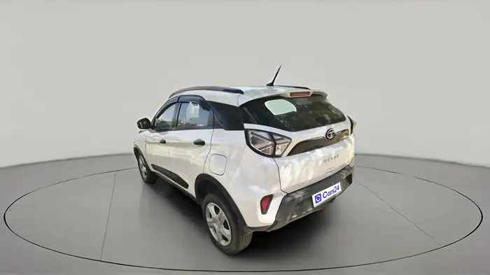 2023 Tata NEXON XM SUNROOF DIESEL, Diesel, Manual, 1,05,021 km, exterior