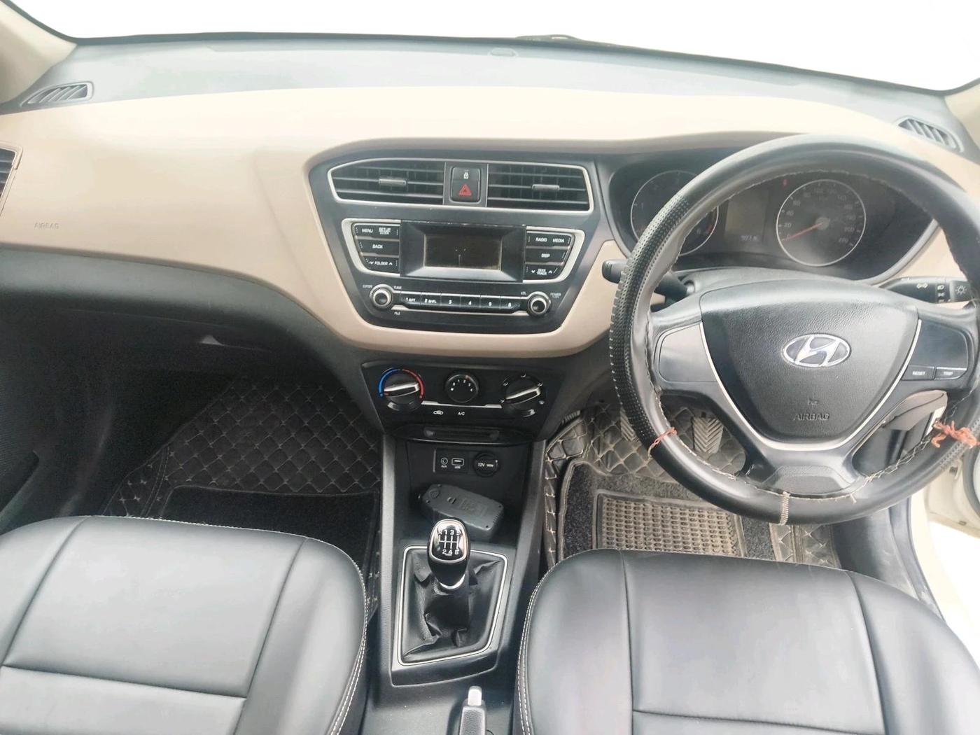 2018 Hyundai Elite i20 MAGNA EXECUTIVE 1.4 CRDI, Diesel, Manual, 92,000 km, interior
