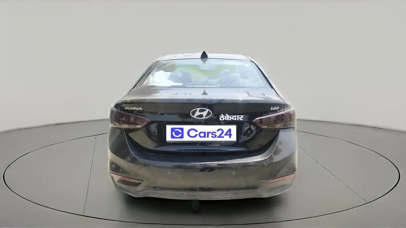 2018 Hyundai Verna 1.6 SX (O) CRDI MT, Diesel, Manual, 97,743 km, exterior