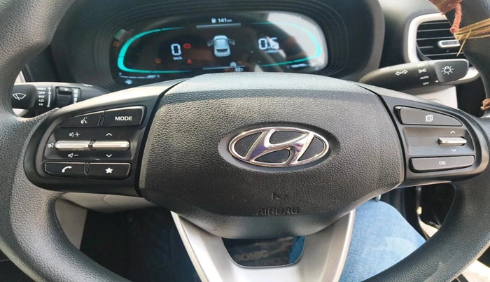 2025 Hyundai VENUE S (O) Plus 1.2 Petrol , Petrol, Manual, 8,072 km, interior