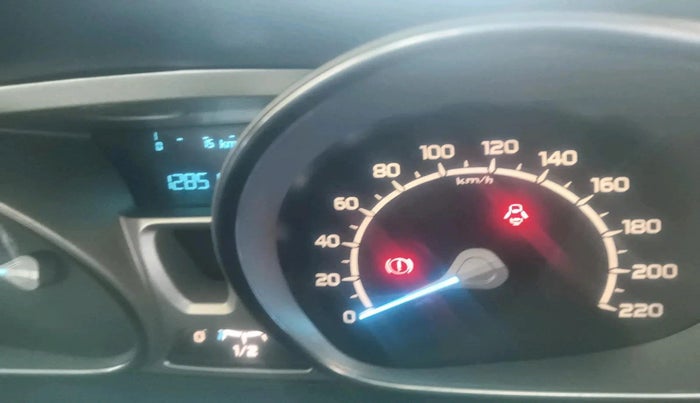 2016 Ford Ecosport TITANIUM 1.5L DIESEL, Diesel, Manual, 1,28,513 km, interior