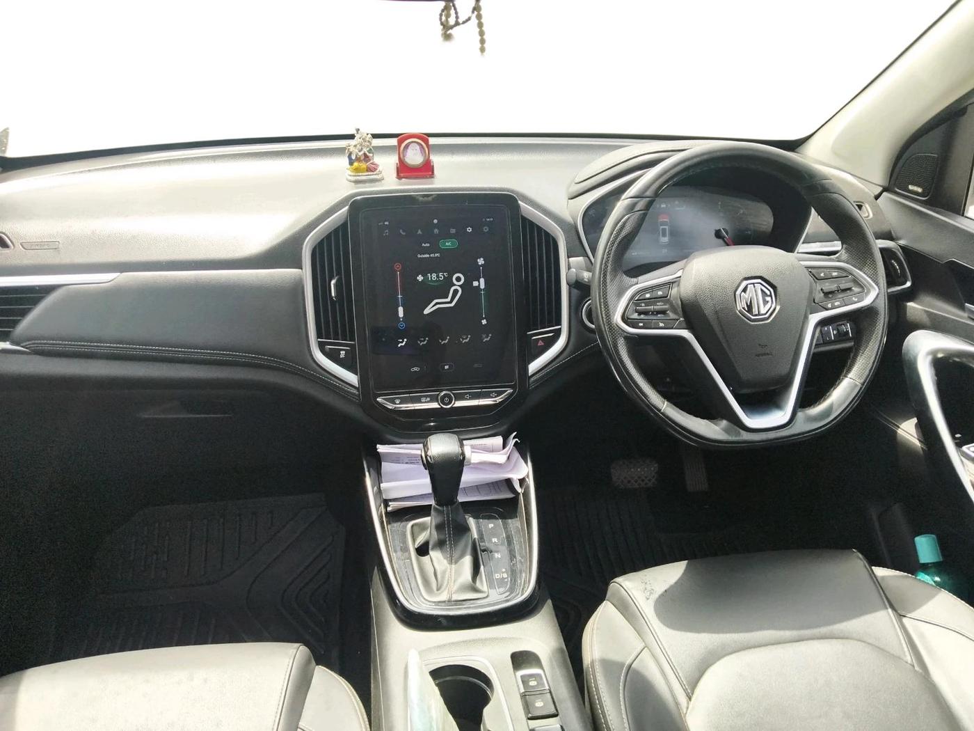 2019 MG HECTOR SHARP 1.5 DCT PETROL, Petrol, Automatic, 1,01,116 km, interior