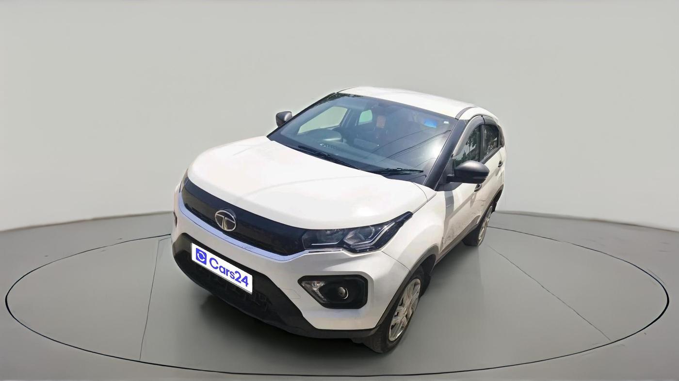 2022 Tata NEXON XE PETROL, Petrol, Manual, 38,992 km, exterior