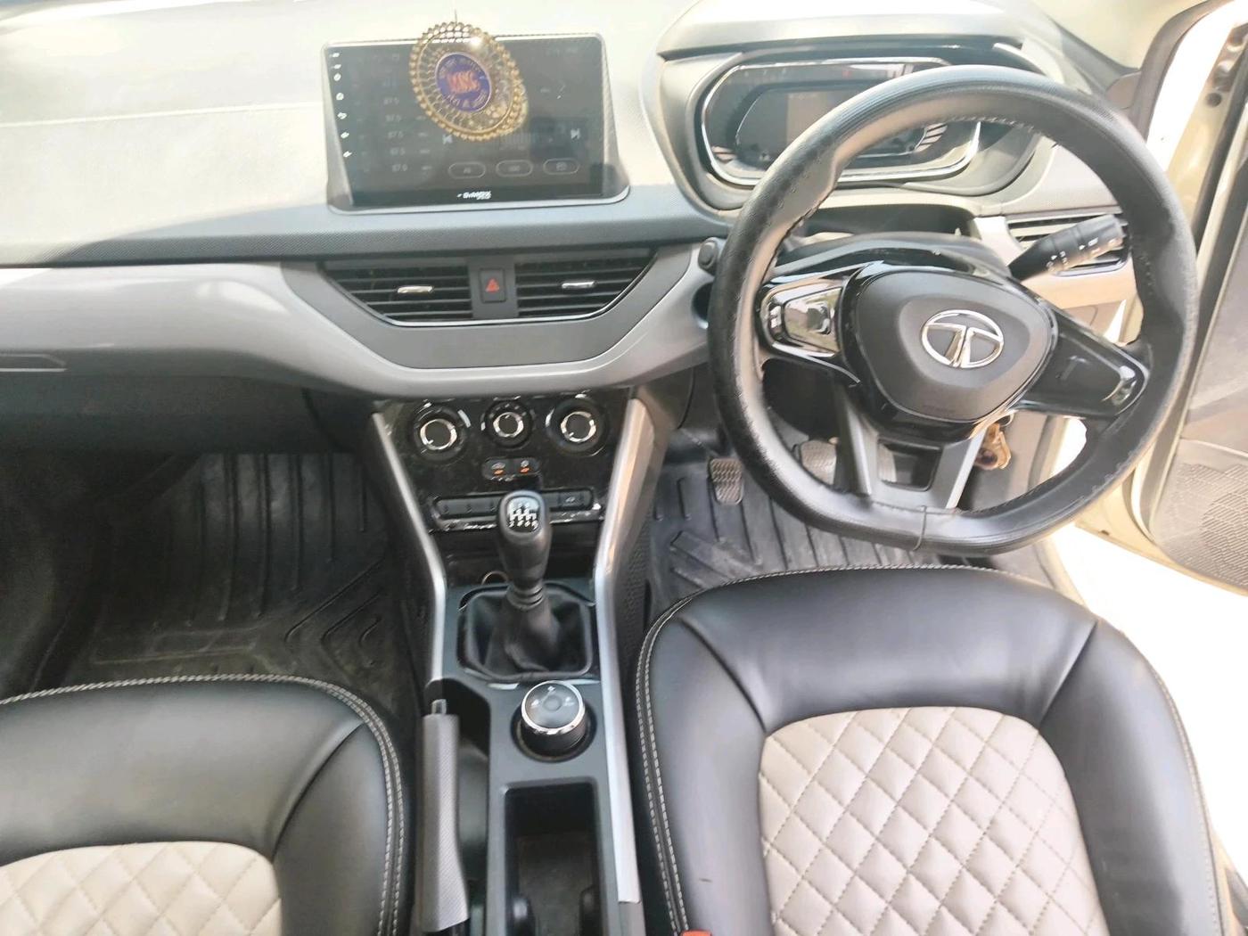 2022 Tata NEXON XE PETROL, Petrol, Manual, 38,992 km, interior