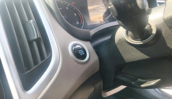 2018 Hyundai Creta SX AT 1.6 DIESEL, Diesel, Automatic, 1,34,524 km, interior