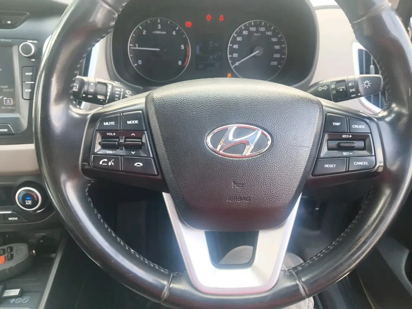 2018 Hyundai Creta SX AT 1.6 DIESEL, Diesel, Automatic, 1,34,524 km, interior