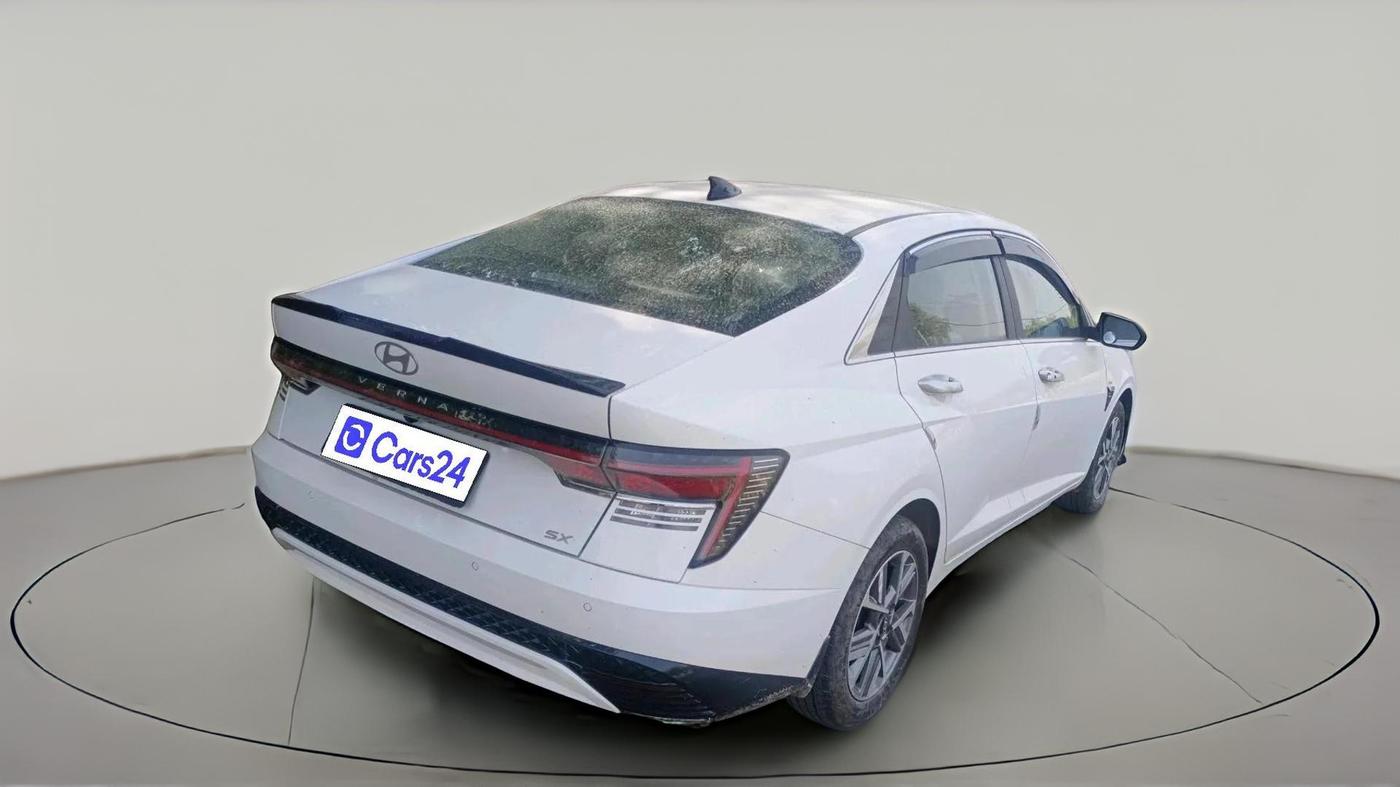 2023 Hyundai Verna SX 1.5 VTVT IVT, Petrol, Automatic, 13,632 km, exterior