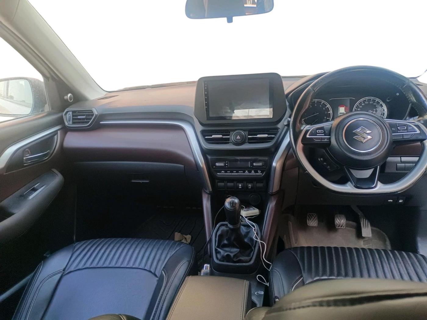 2023 Maruti Grand Vitara SIGMA SMART HYBRID, Petrol, Manual, 50,723 km, interior