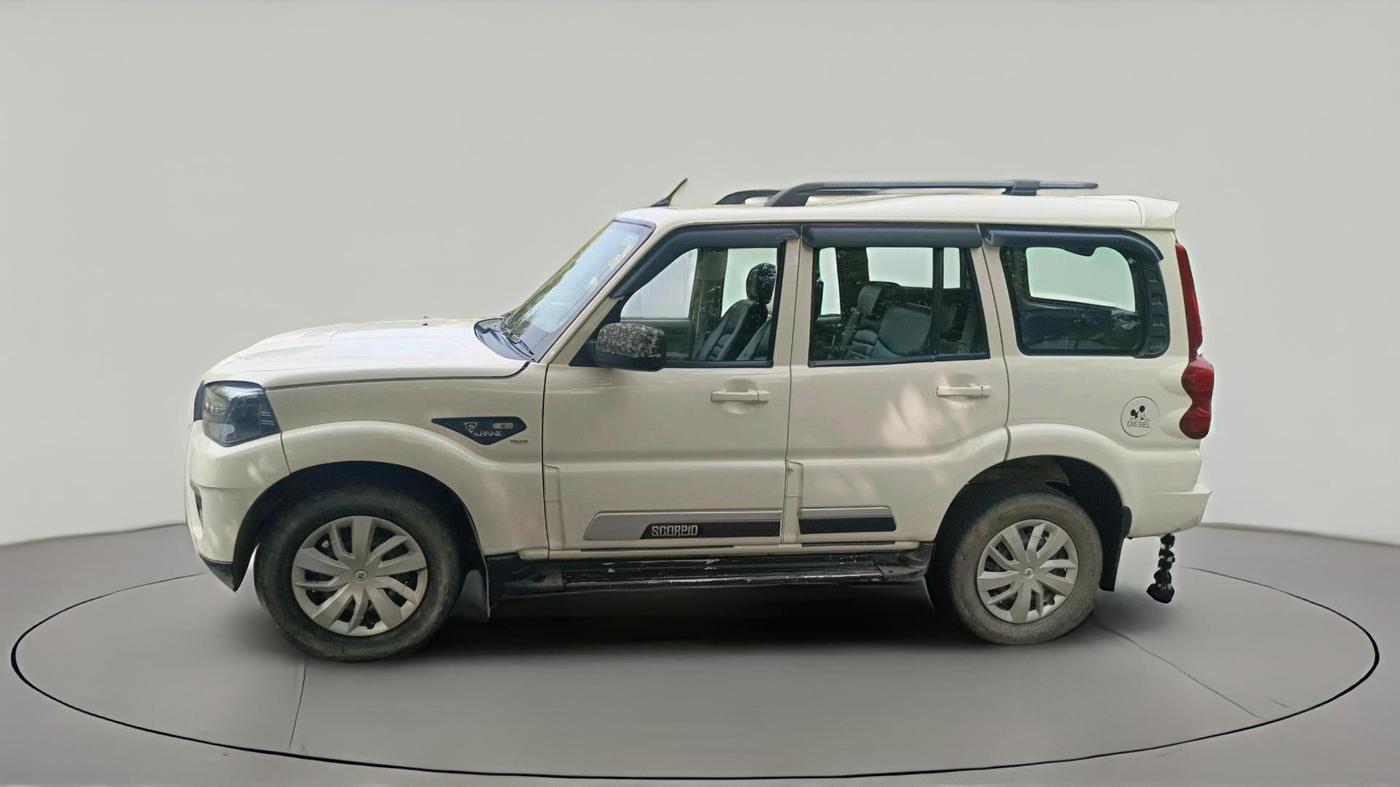 2020 Mahindra Scorpio S5, Diesel, Manual, 85,187 km, exterior
