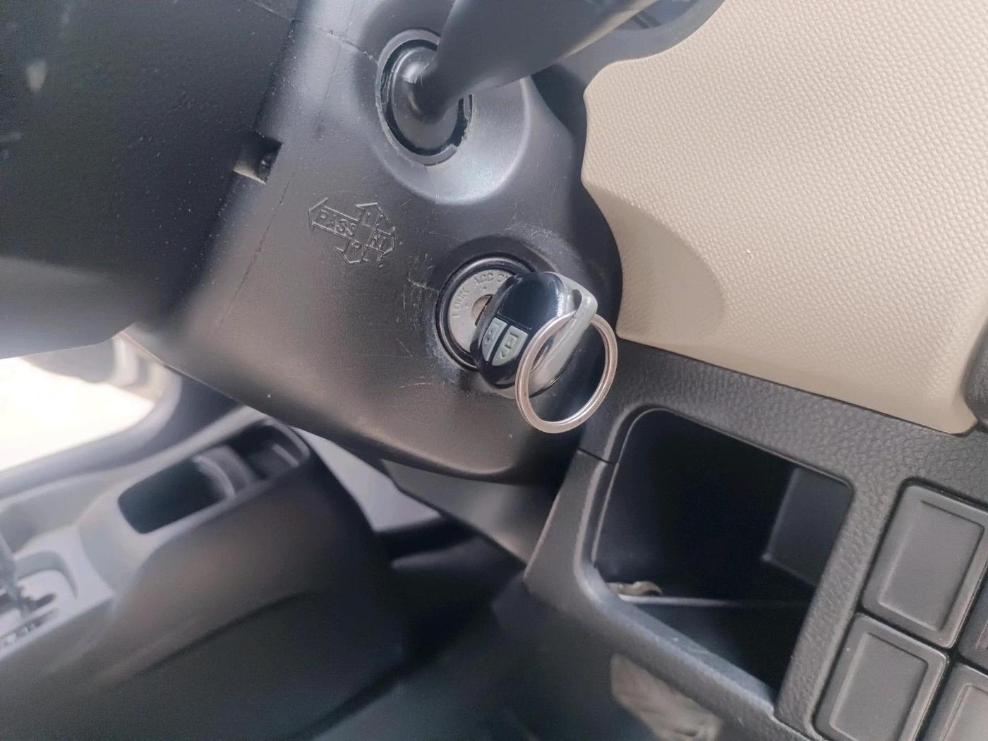 2017 Maruti Wagon R 1.0 VXI AMT, Petrol, Automatic, 52,628 km, interior