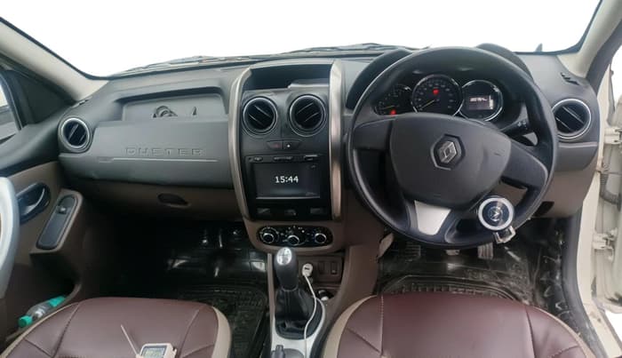 2018 Renault Duster 85 PS RXS MT DIESEL, Diesel, Manual, 1,00,754 km, interior