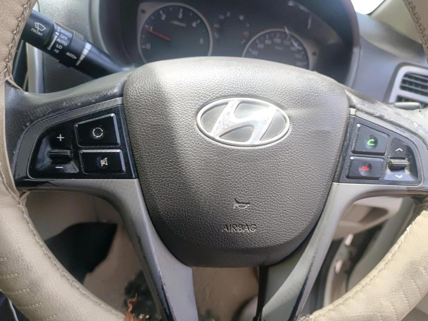 2014 Hyundai i20 SPORTZ 1.4 CRDI, Diesel, Manual, 97,700 km, interior