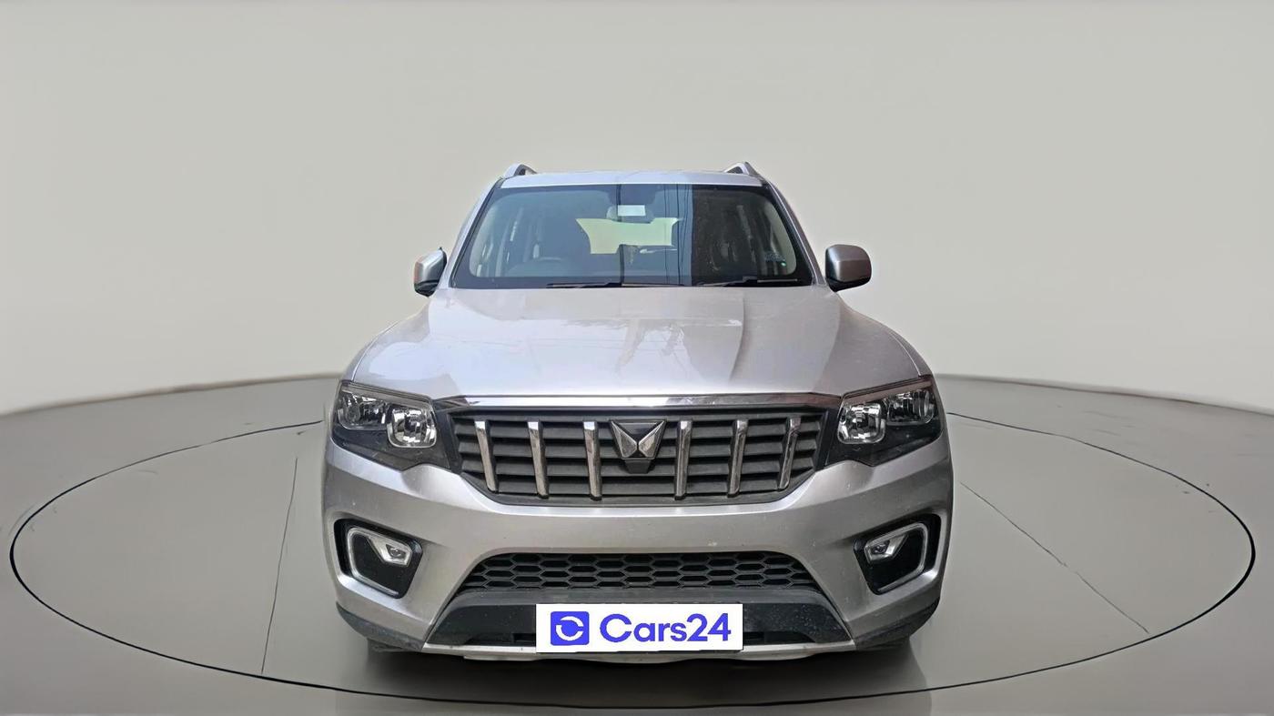 2025 Mahindra SCORPIO-N Z6 DIESEL MT 2WD 7 STR, Diesel, Manual, 8,524 km, exterior