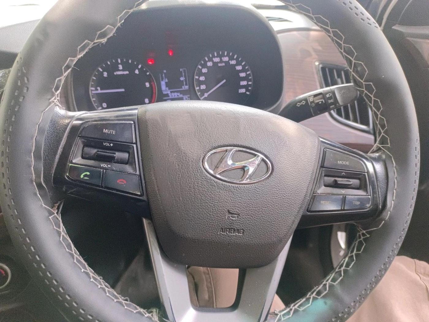 2015 Hyundai Creta SX PLUS AT 1.6 DIESEL, Diesel, Automatic, 87,158 km, interior