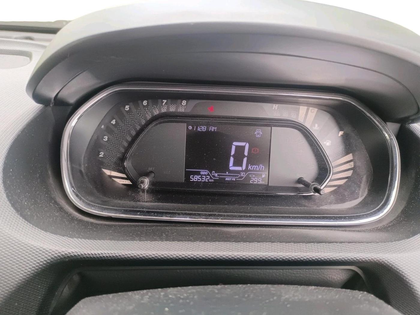 2023 Tata Tiago XT (O) PETROL, Petrol, Manual, 58,532 km, interior