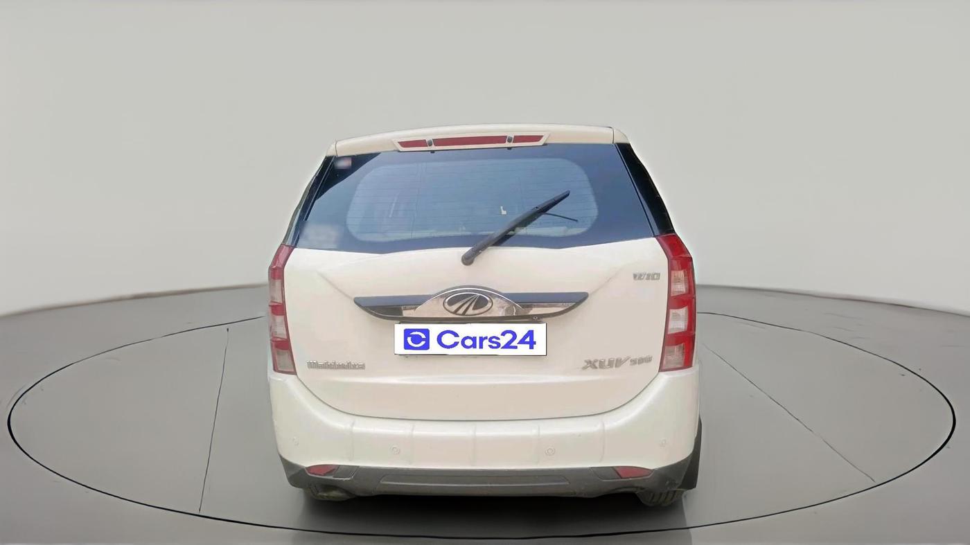 2017 Mahindra XUV500 W10 1.99, Diesel, Manual, 1,25,986 km, exterior