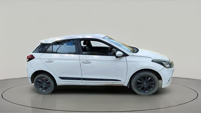 2016 Hyundai Elite i20 SPORTZ 1.4 CRDI, Diesel, Manual, 1,33,762 km, exterior