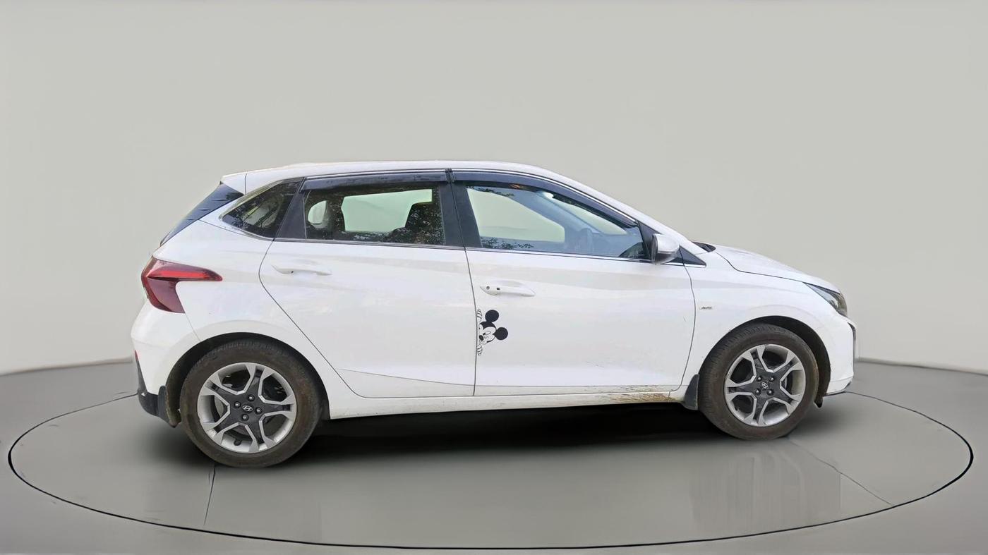 2025 Hyundai NEW I20 Sportz (O) 1.2 IVT, Petrol, Automatic, 4,740 km, exterior