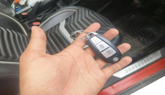 2018 Maruti Vitara Brezza ZDI PLUS, Diesel, Manual, 79,242 km, interior