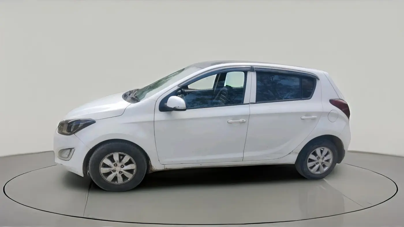 2013 Hyundai i20 SPORTZ 1.4 CRDI, Diesel, Manual, 1,60,656 km, exterior