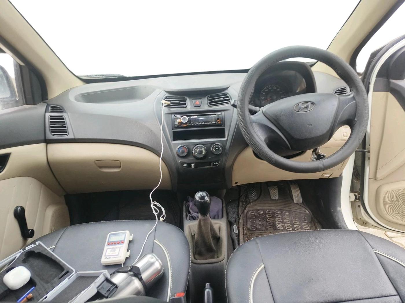 2014 Hyundai Eon D-LITE+, Petrol, Manual, 91,362 km, interior