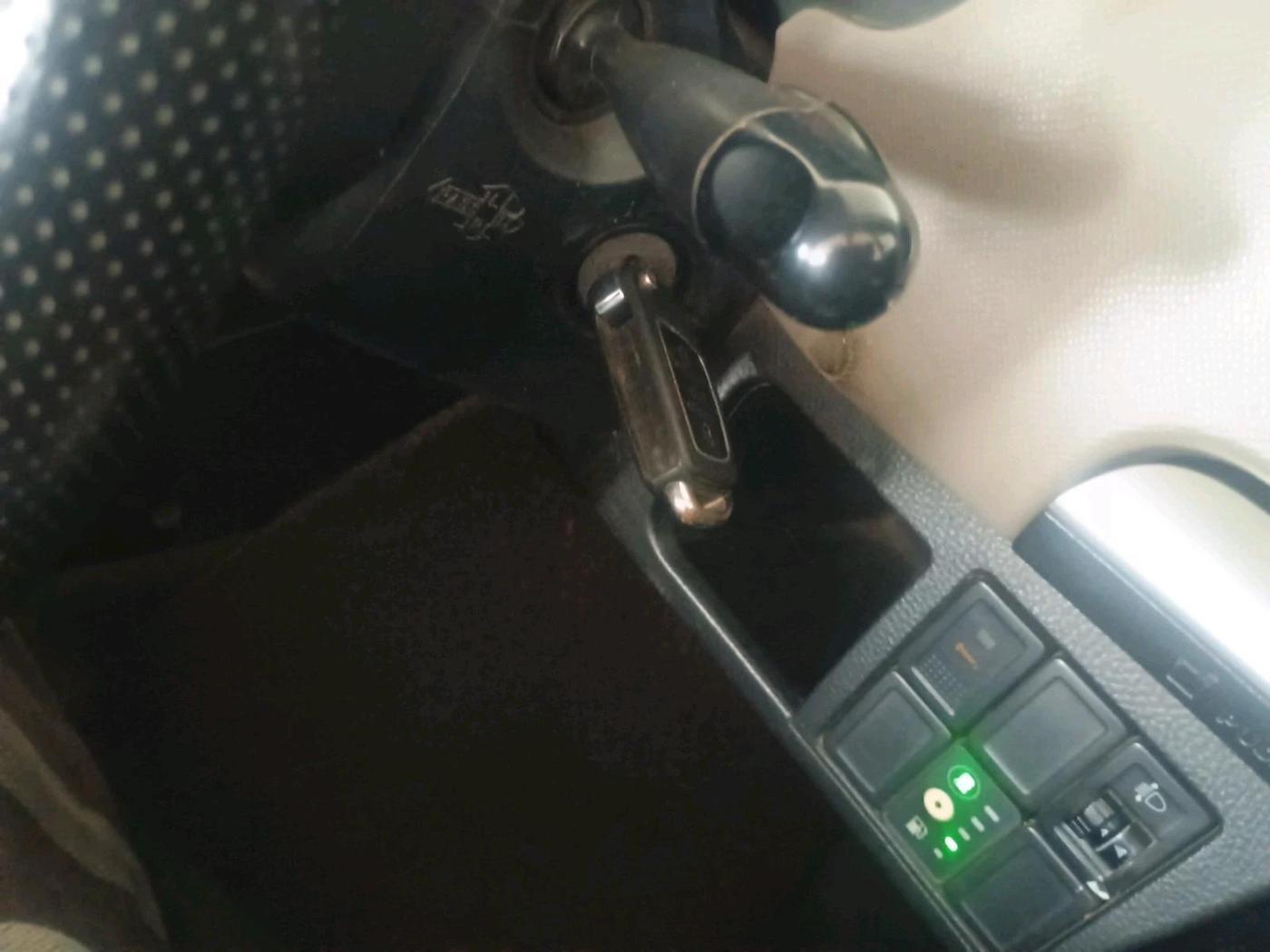 2013 Maruti Wagon R 1.0 LXI CNG, CNG, Manual, 83,474 km, interior