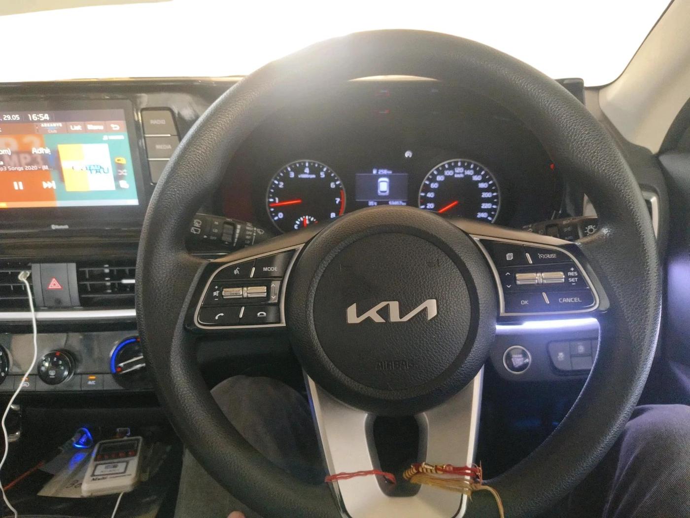2023 KIA SELTOS HTK PLUS 1.5, Petrol, Manual, 53,457 km, interior
