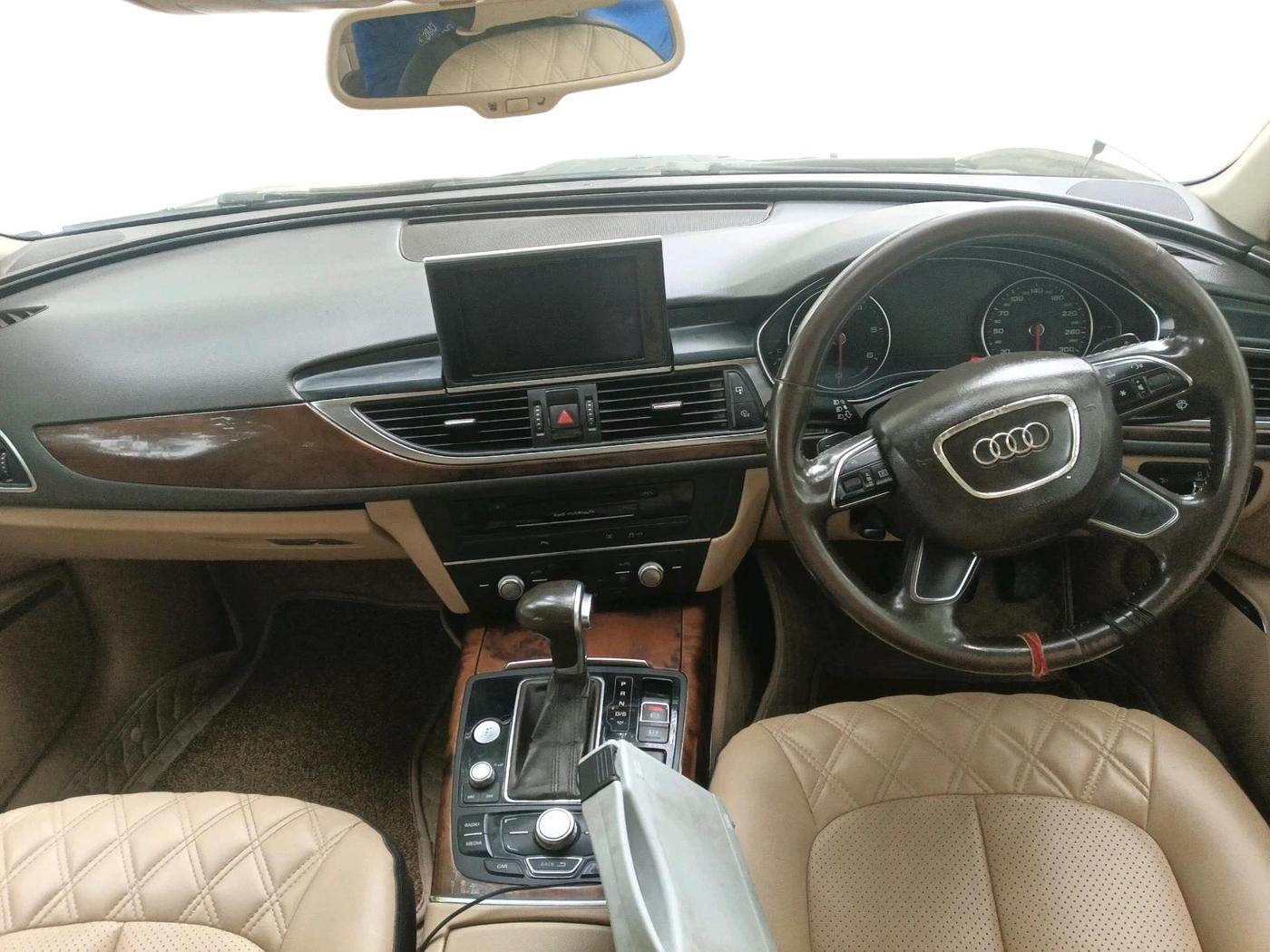 2013 Audi A6 2.0 TDI PREMIUM, Diesel, Automatic, 90,388 km, interior