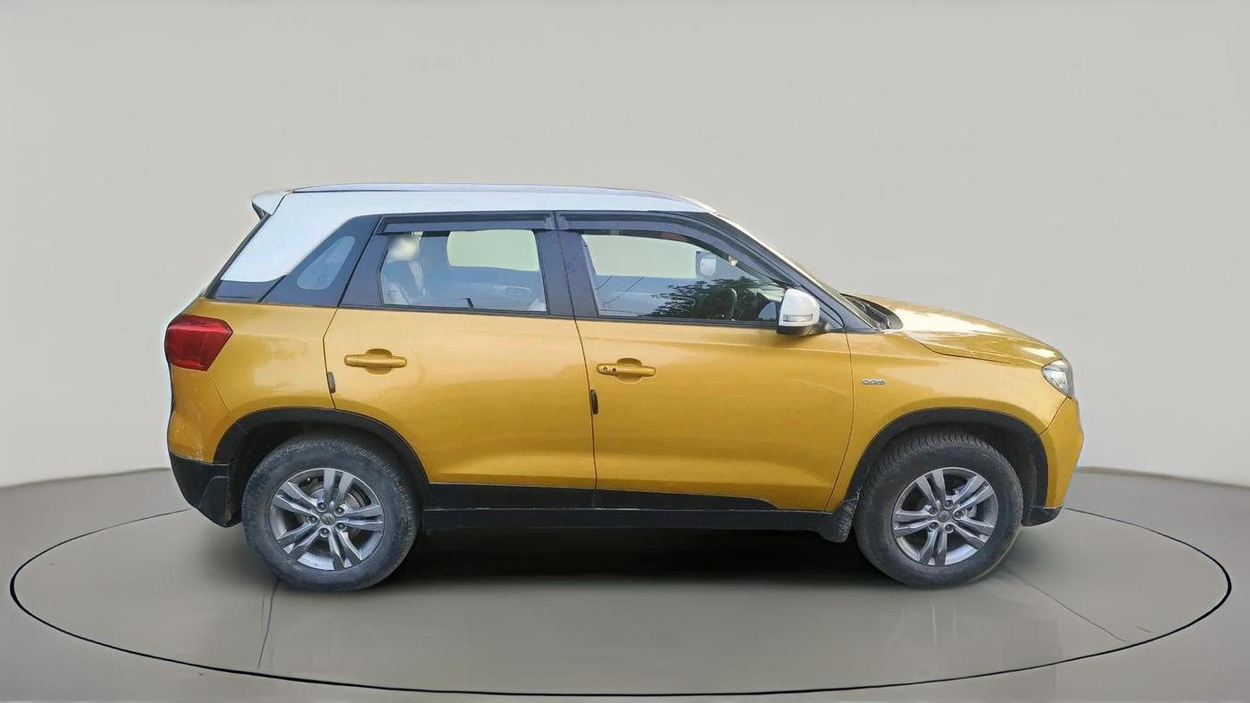 2017 Maruti Vitara Brezza ZDI PLUS DUAL TONE, Diesel, Manual, 80,374 km, exterior