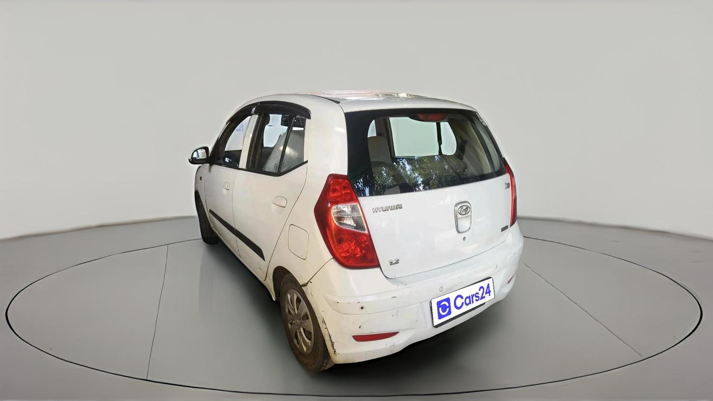 2012 Hyundai i10 MAGNA 1.2, CNG, Manual, 1,82,606 km, exterior
