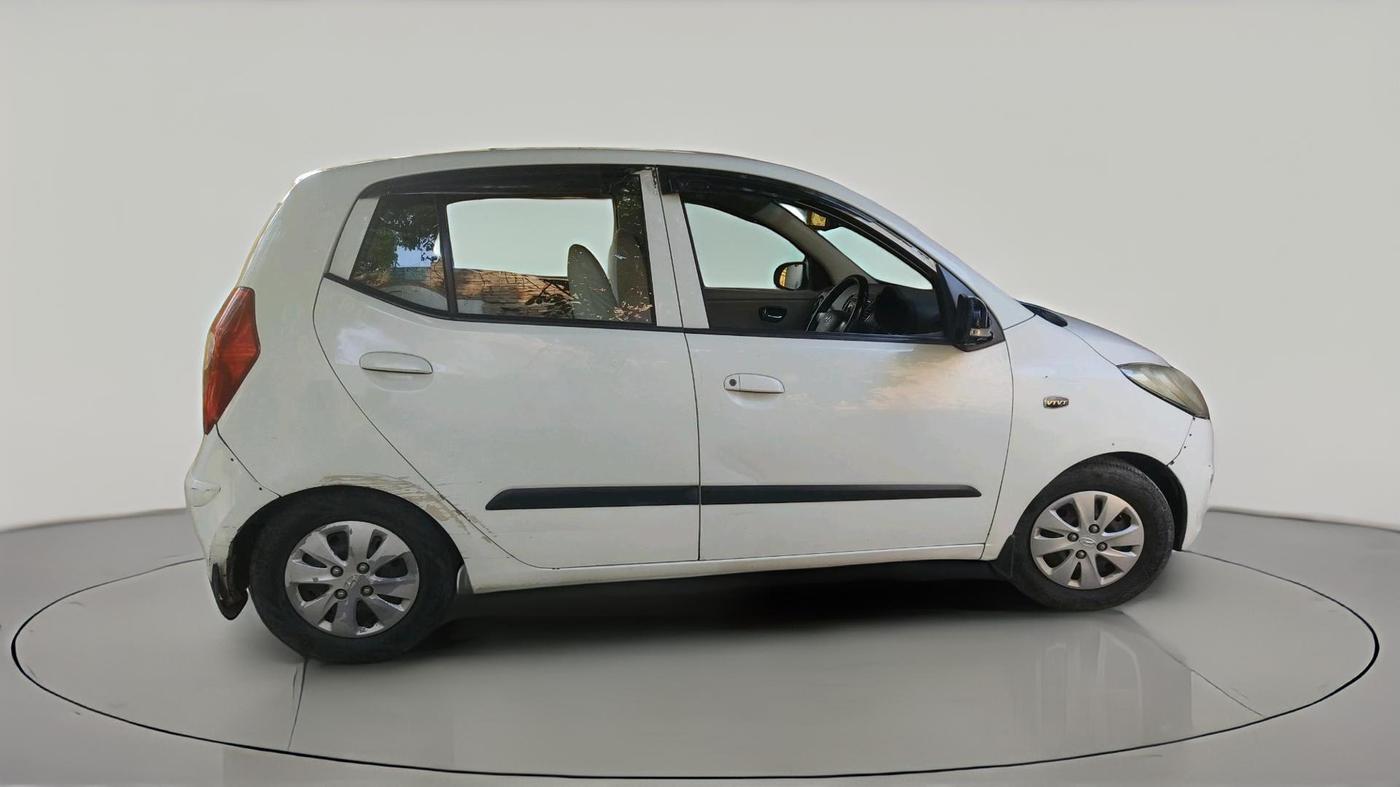 2012 Hyundai i10 MAGNA 1.2, CNG, Manual, 1,82,606 km, exterior