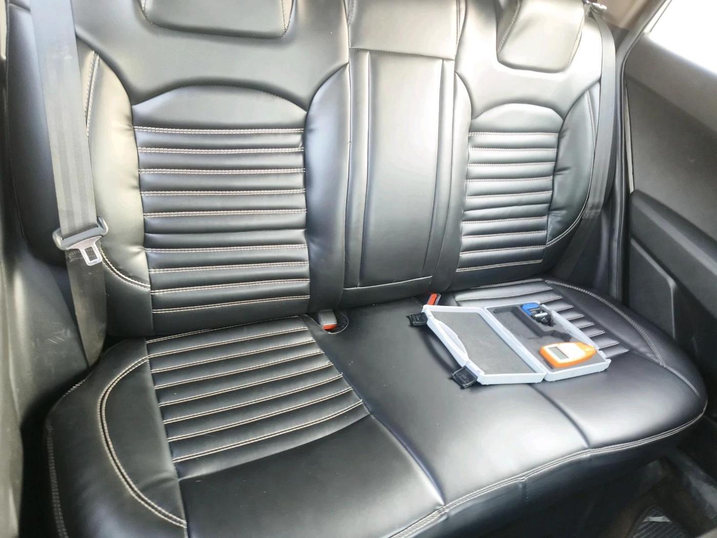 2017 Hyundai Creta E PLUS 1.6 PETROL, CNG, Manual, 1,81,445 km, interior