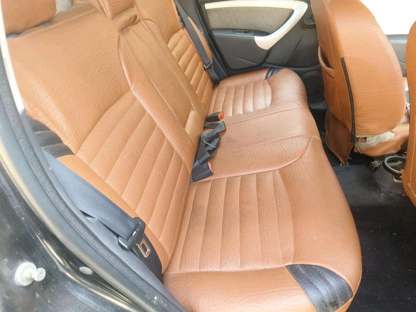 2012 Renault Duster 85 PS RXL DIESEL, Diesel, Manual, 1,57,516 km, interior