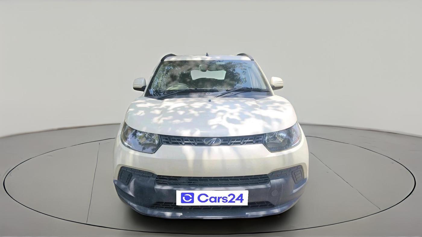 2016 Mahindra Kuv100 K4 PLUS 6 STR, Petrol, Manual, 48,688 km, exterior