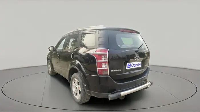 2011 Mahindra XUV500 W8, Diesel, Manual, 1,78,411 km, exterior