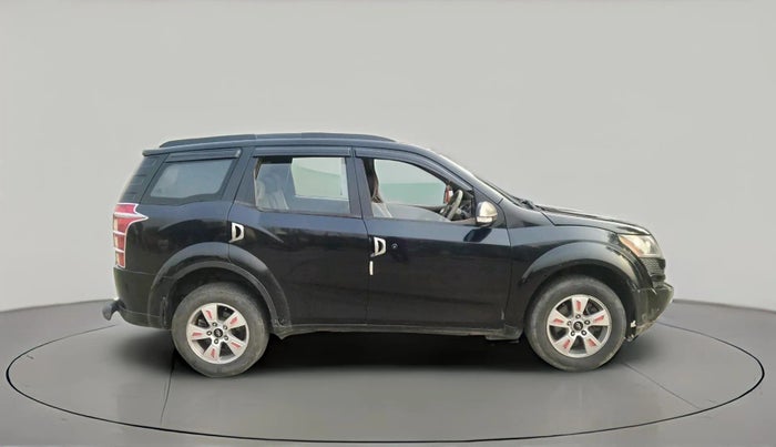 2011 Mahindra XUV500 W8, Diesel, Manual, 1,78,411 km, exterior