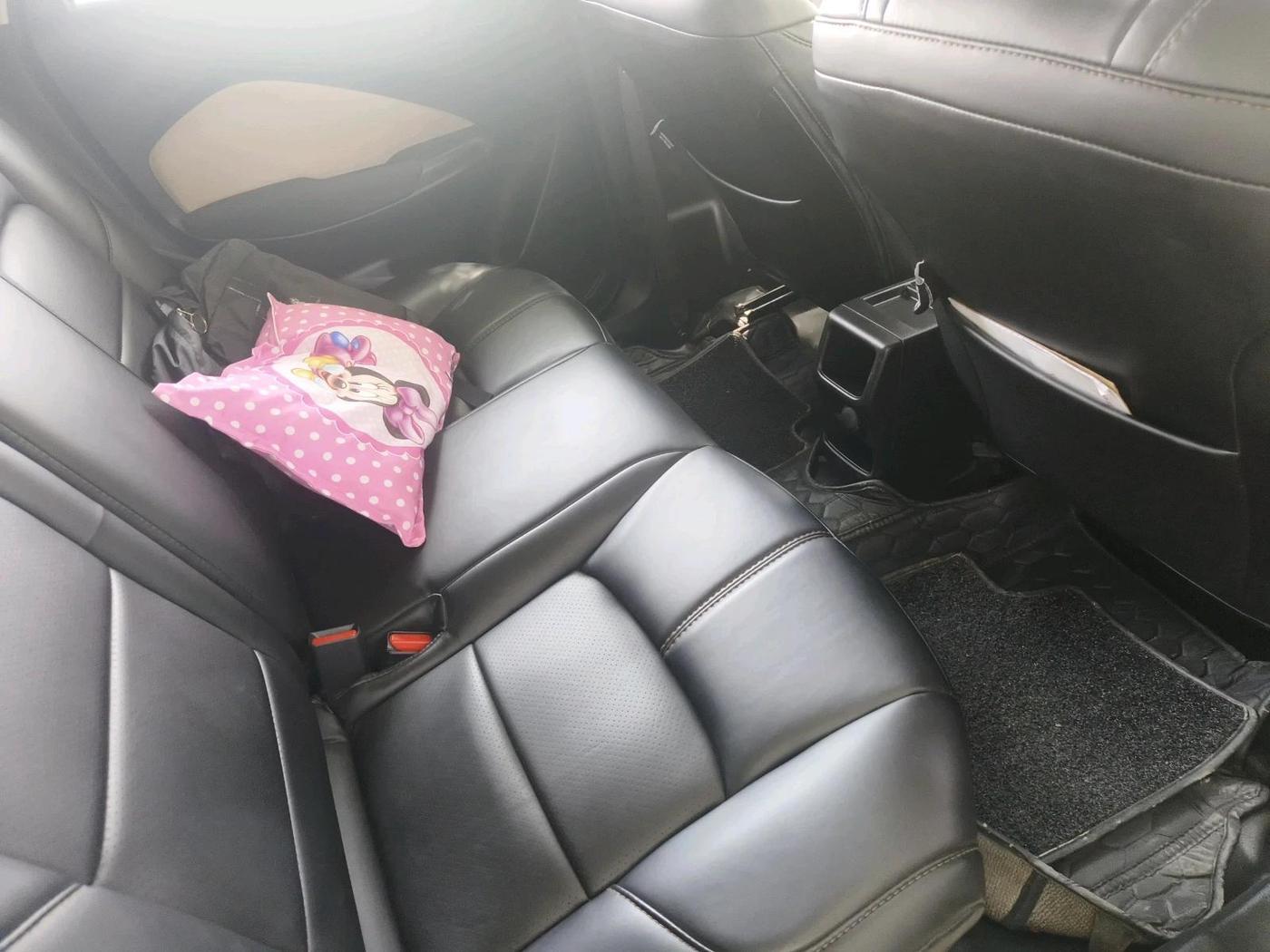 2025 Toyota Glanza S, Petrol, Manual, 28,079 km, interior