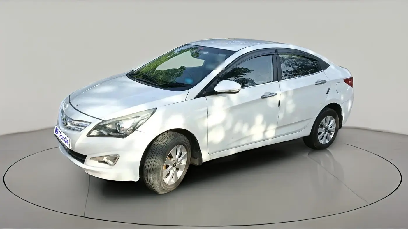 2015 Hyundai Verna 1.6 CRDI S, Diesel, Manual, 90,244 km, exterior
