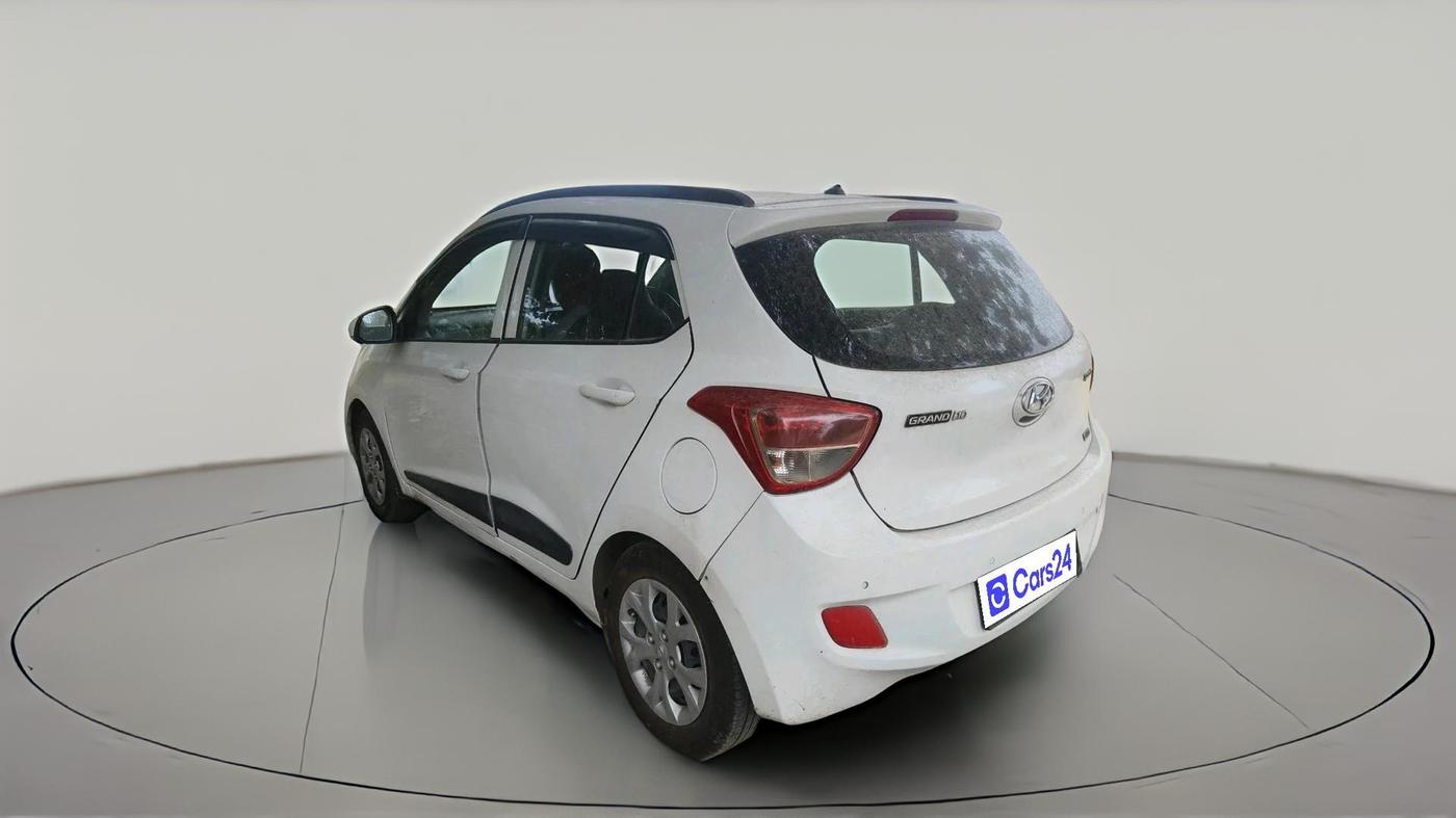 2016 Hyundai Grand i10 SPORTZ 1.1 CRDI, Diesel, Manual, 1,27,040 km, exterior