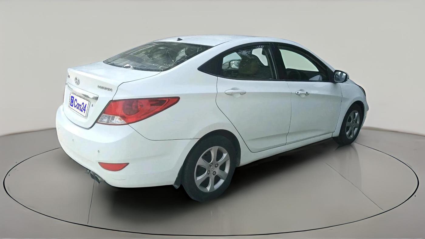 2012 Hyundai Verna FLUIDIC 1.6 CRDI EX, Diesel, Manual, 1,72,560 km, exterior