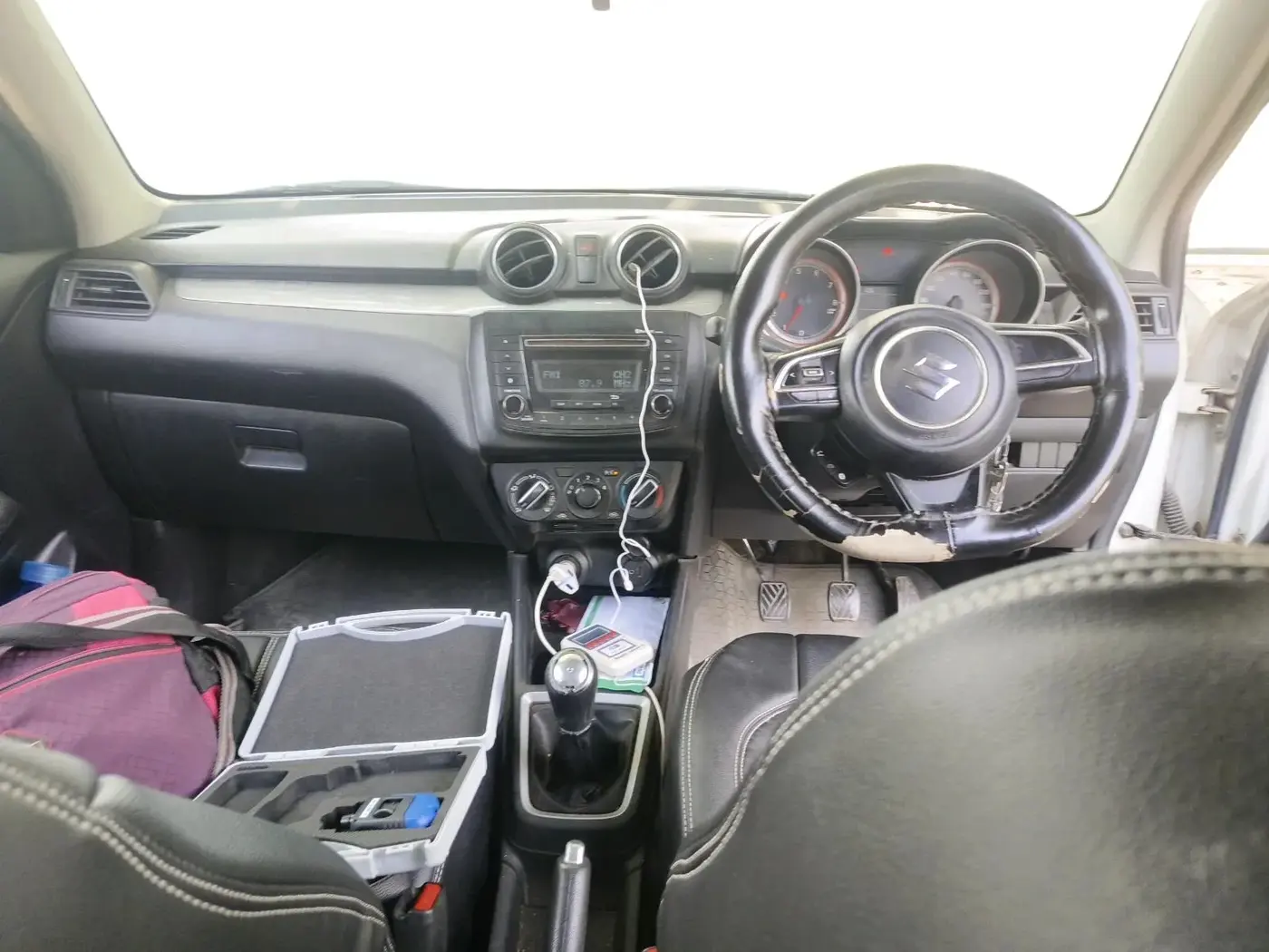 2018 Maruti Swift VXI, Petrol, Manual, 2,02,705 km, interior