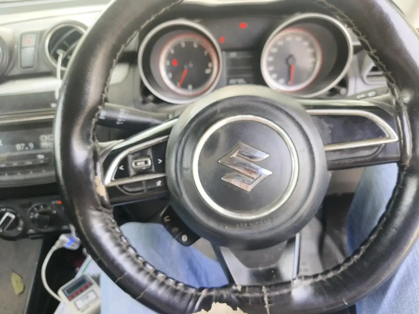 2018 Maruti Swift VXI, Petrol, Manual, 2,02,705 km, interior