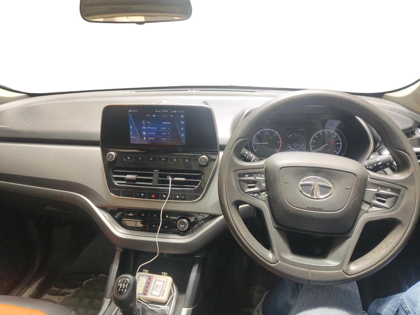 2021 Tata Harrier XT PLUS 2.0L KRYOTEC DARK EDITON, Diesel, Manual, 72,256 km, interior