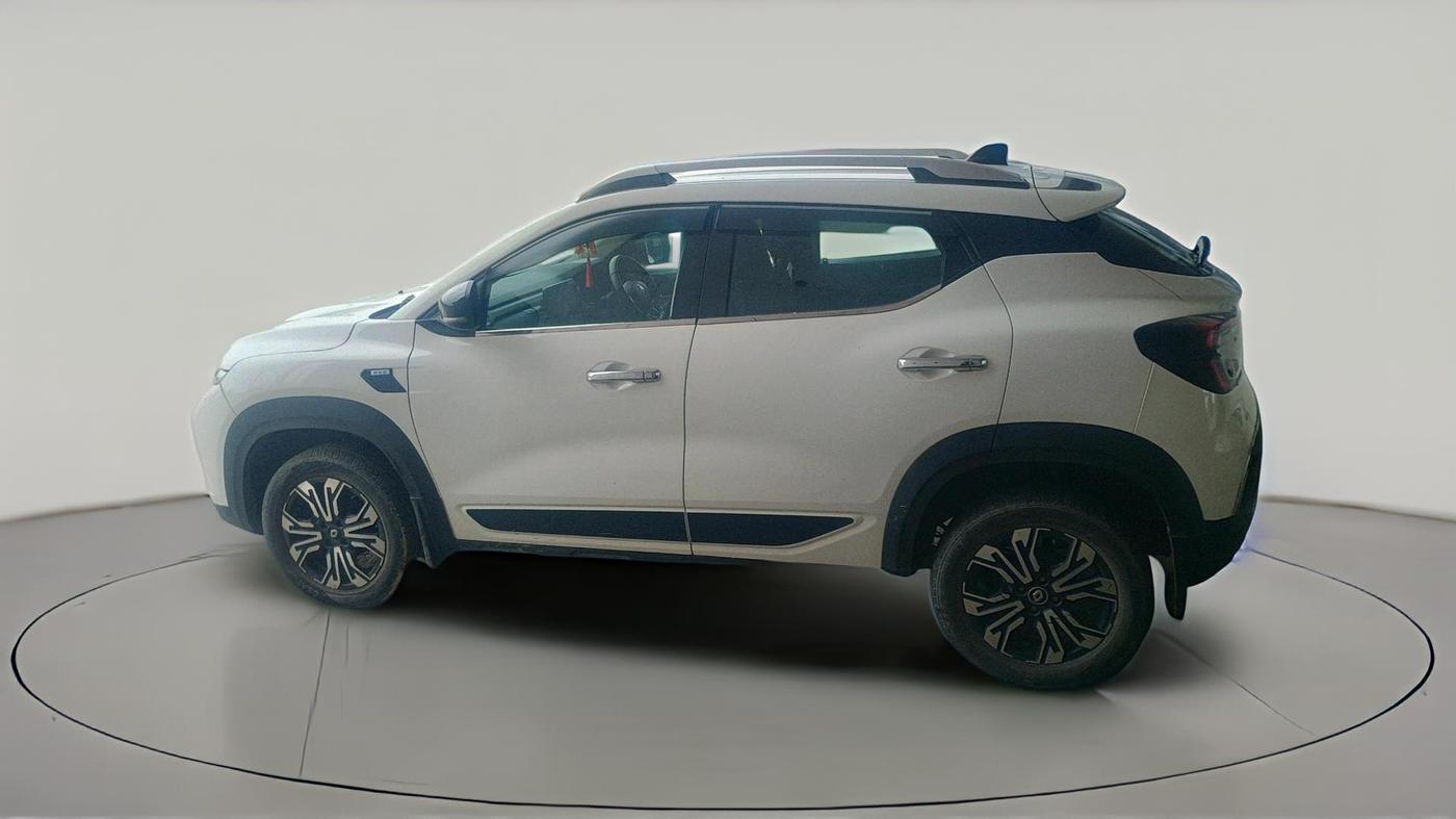 2022 Renault Kiger RXZ AMT, Petrol, Automatic, 26,293 km, exterior