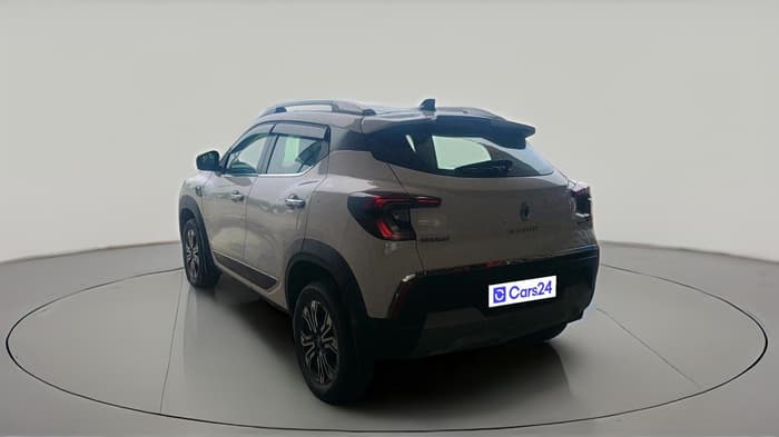 2022 Renault Kiger RXZ AMT, Petrol, Automatic, 26,293 km, exterior