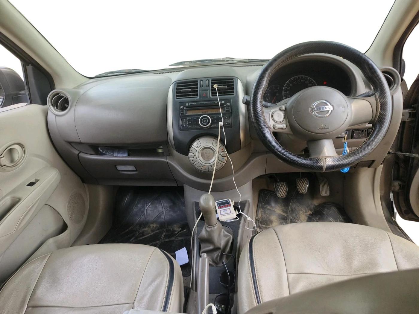 2013 Nissan Sunny XL DIESEL, Diesel, Manual, 83,491 km, interior