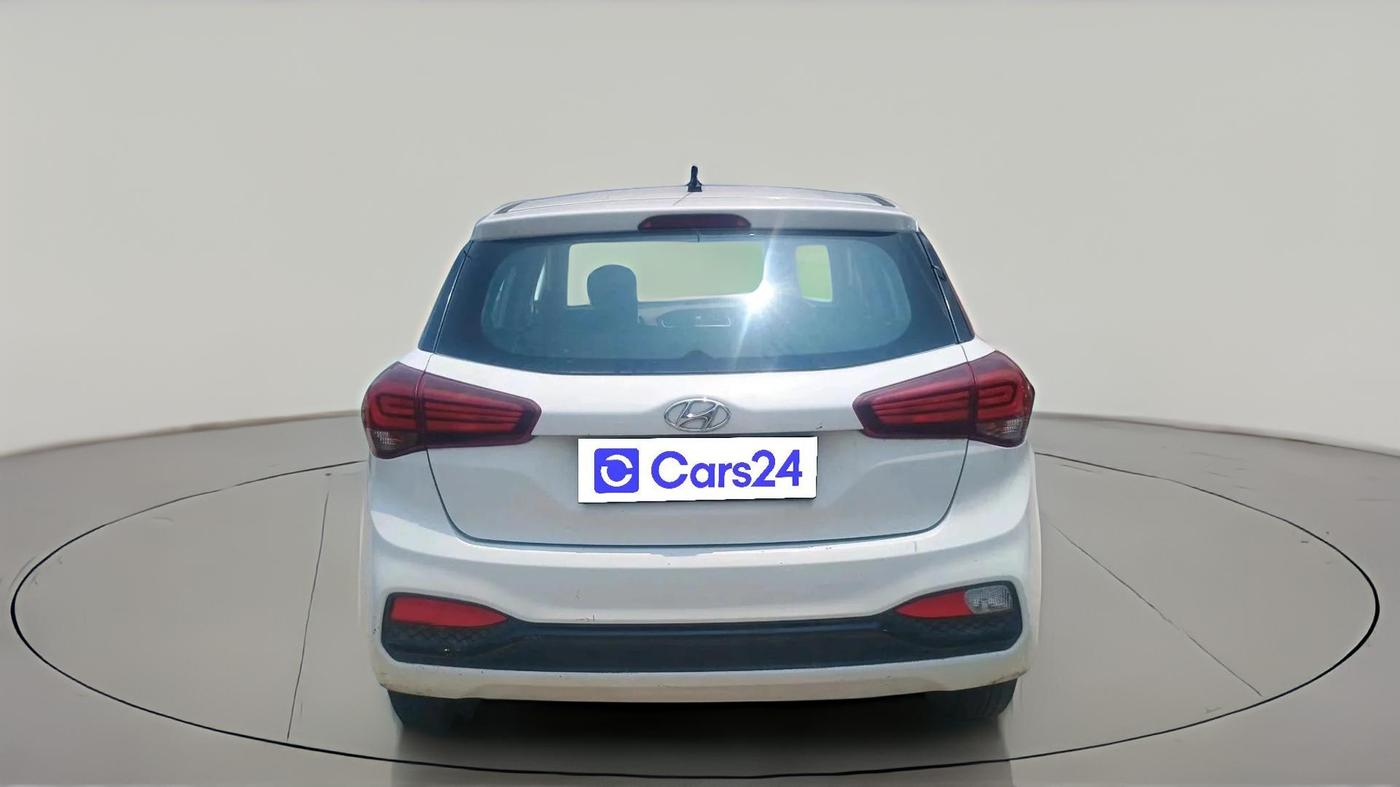 2018 Hyundai Elite i20 MAGNA EXECUTIVE 1.2, Petrol, Manual, 1,35,928 km, exterior